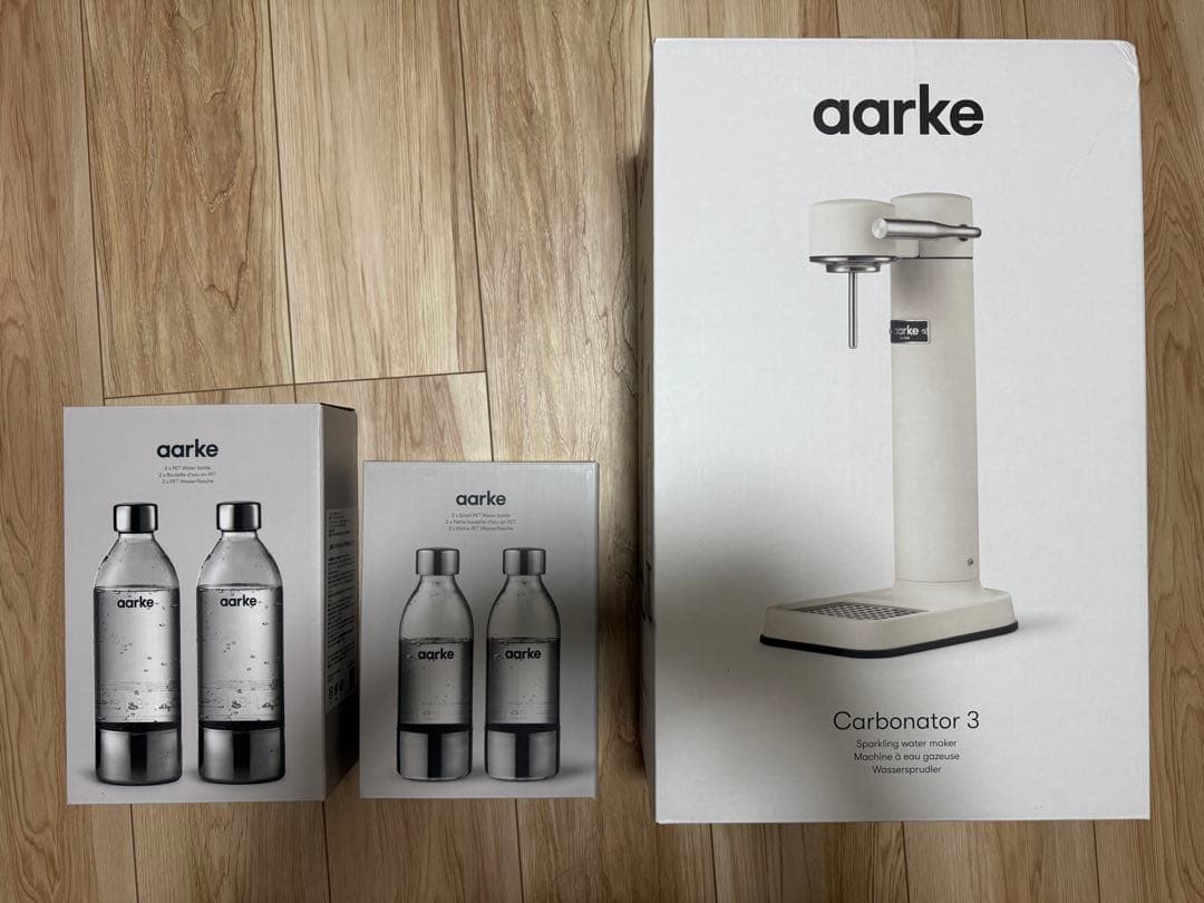 ⚪︎新品未開封⚪︎aarke Carbonator 3 炭酸水メーカー ボトル付き