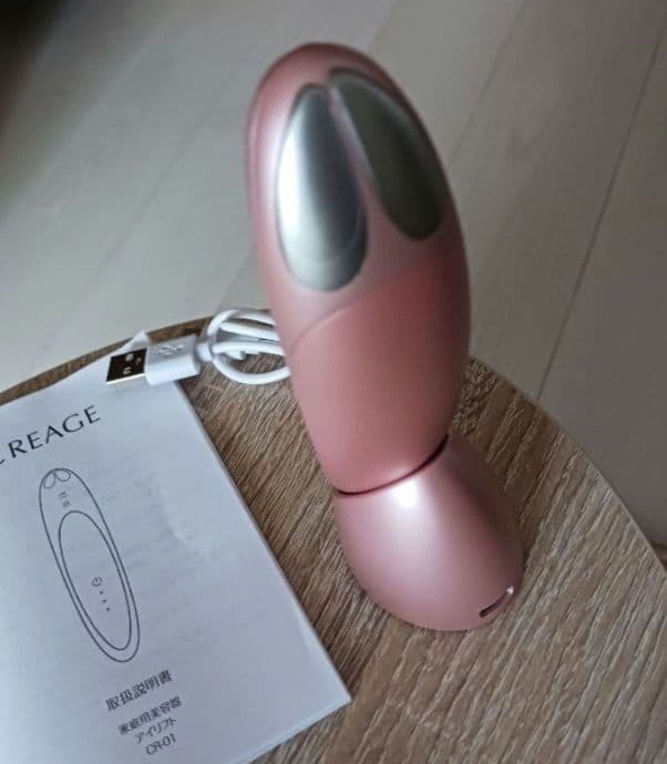 CREACE 美顔器 ピンク USB充電 取扱説明書付き　CR-01