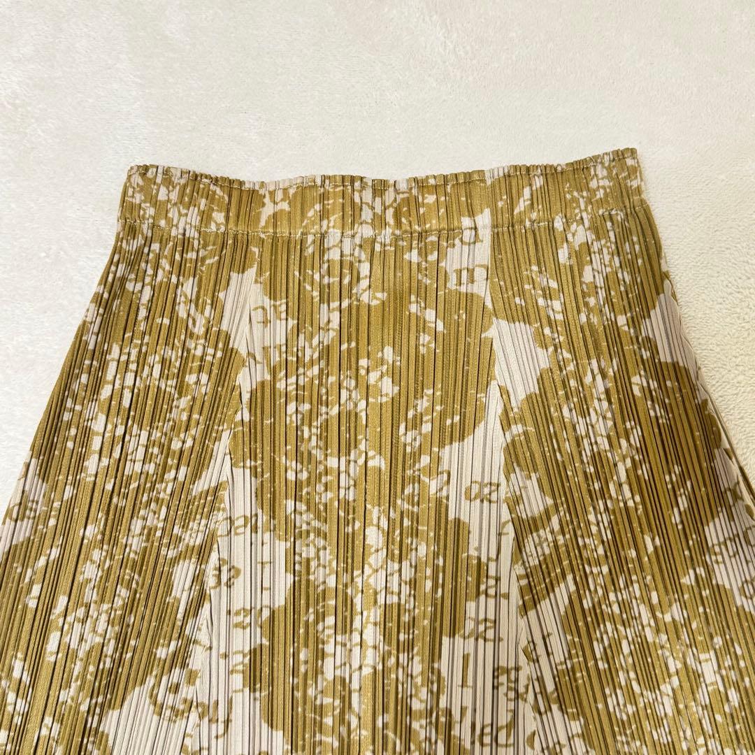 極美品✨PLEATS PLEASE レシピ柄　マキシ丈　フレア　プリーツ