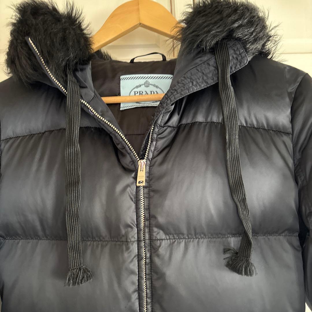 PRADA フード付きダウンジャケット
