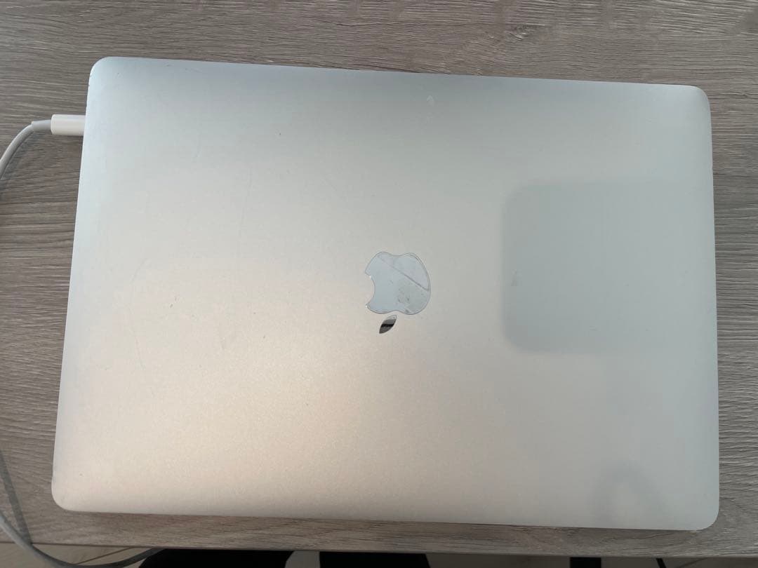 MacBook Pro 2019年 512GB 13インチ 8GB