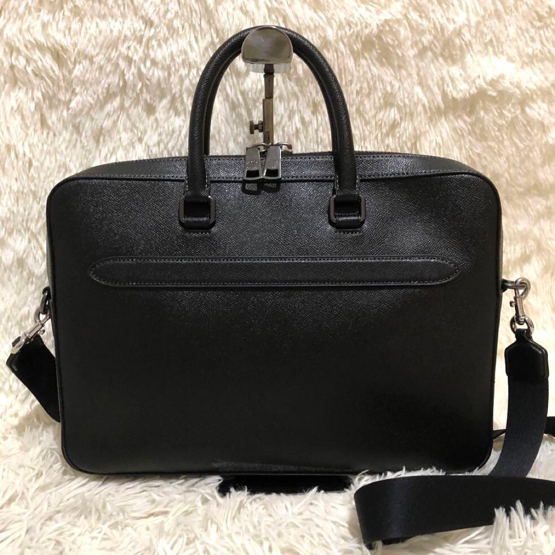 新品同様☆コーチ レザー　2way ビジネスバッグ ショルダーバッグ イーサン