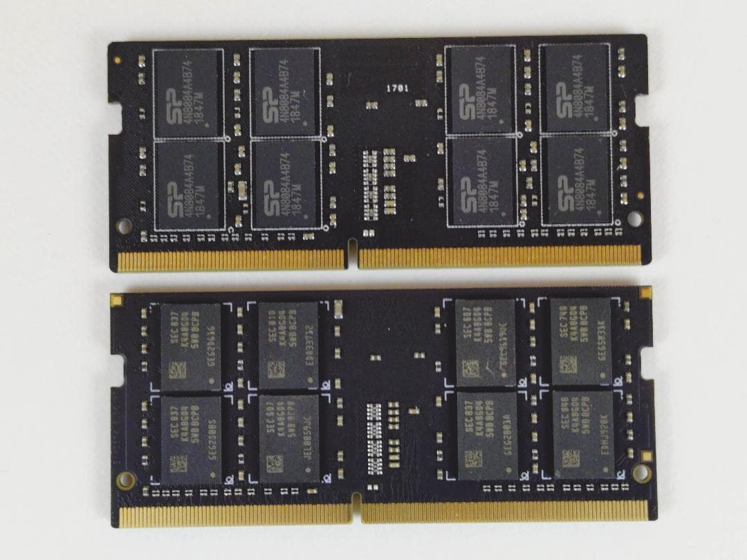 ノート用メモリDDR4-2400(PC4-19200)16GB×2枚、計32GB