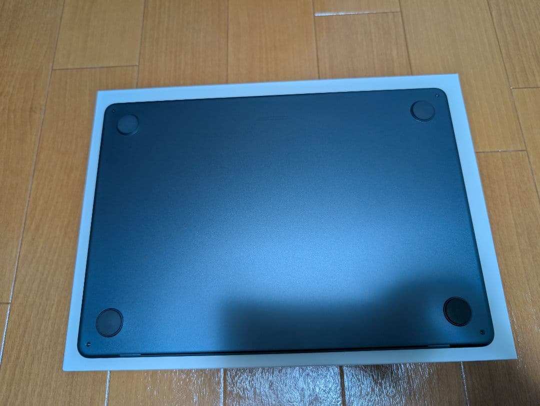 MacBook Air M2（16GB/512GB/バッテリー最大容量99%）