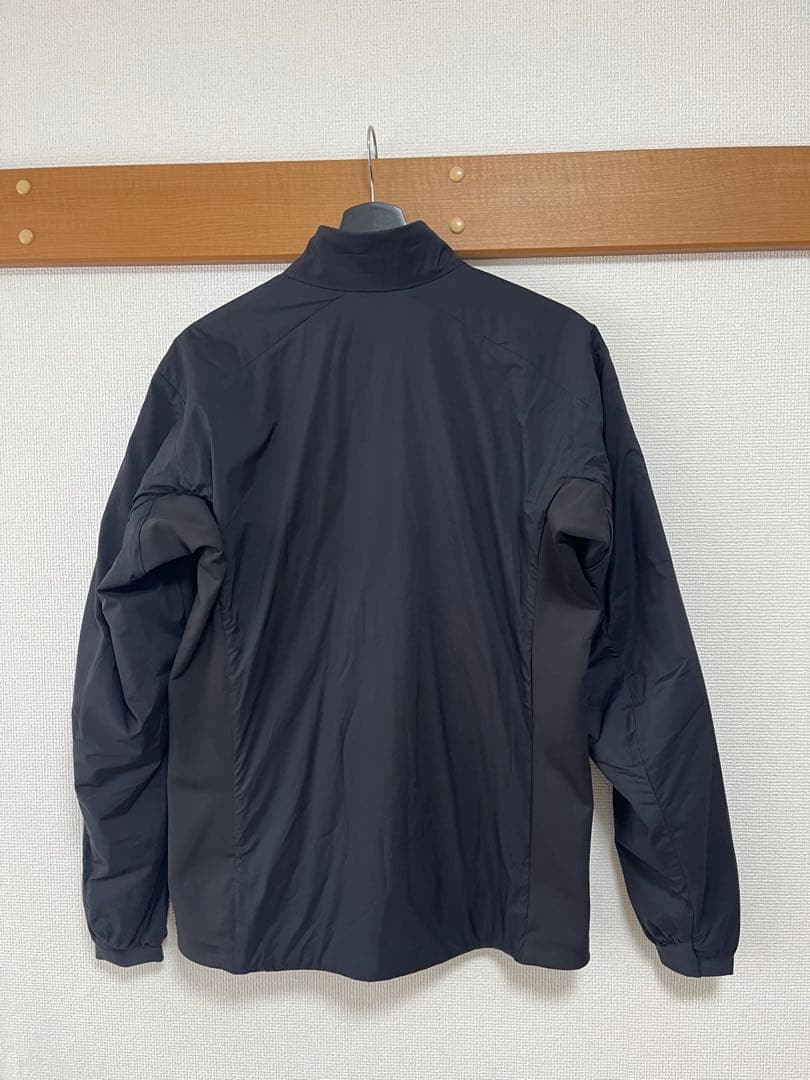 アークテリクス　アトムジャケット