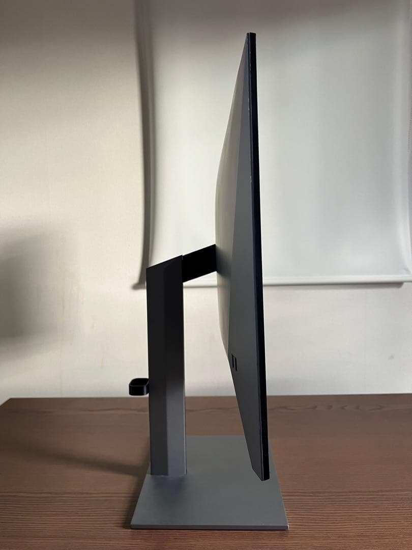 HP Z27u G3 27インチモニター USB-C(100W)充電給電、他