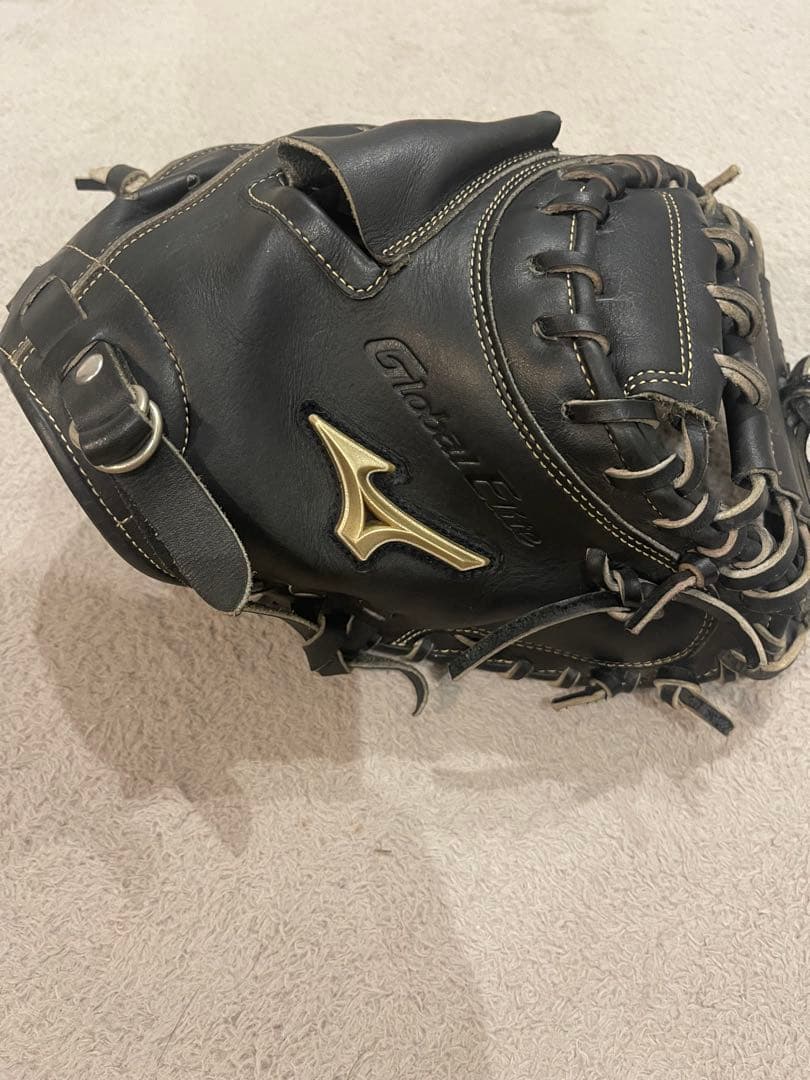 マ*オ様 ミズノ　グローバルエリート　キャッチャーミット　黒