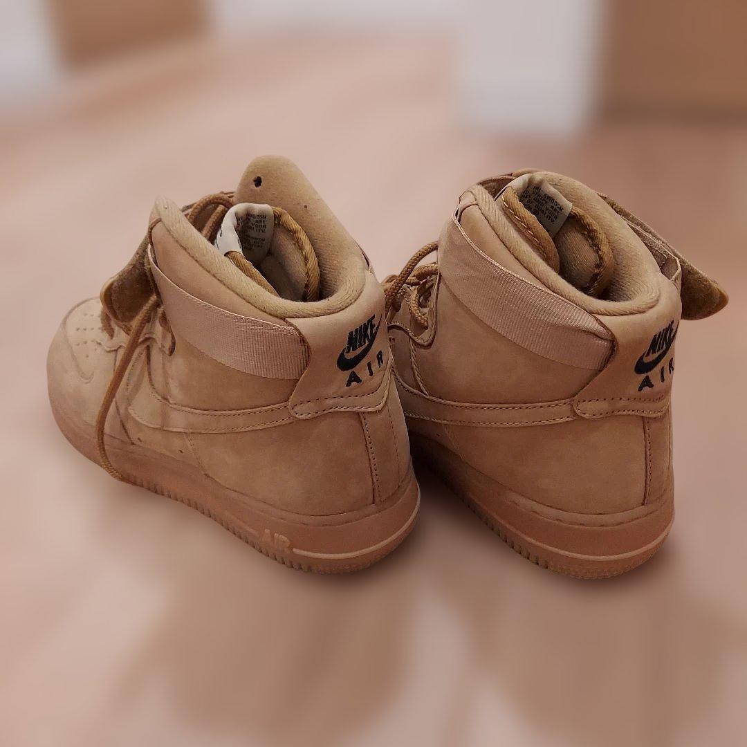 【美品】Nike Air Force 1 ベージュ スニーカー