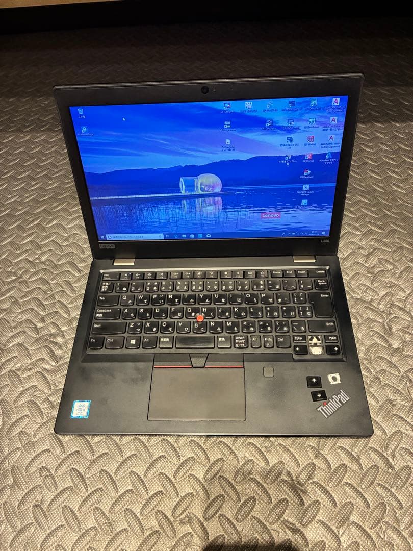 ThinkPad L380AutoCAD PLCソフト多数インストール済み