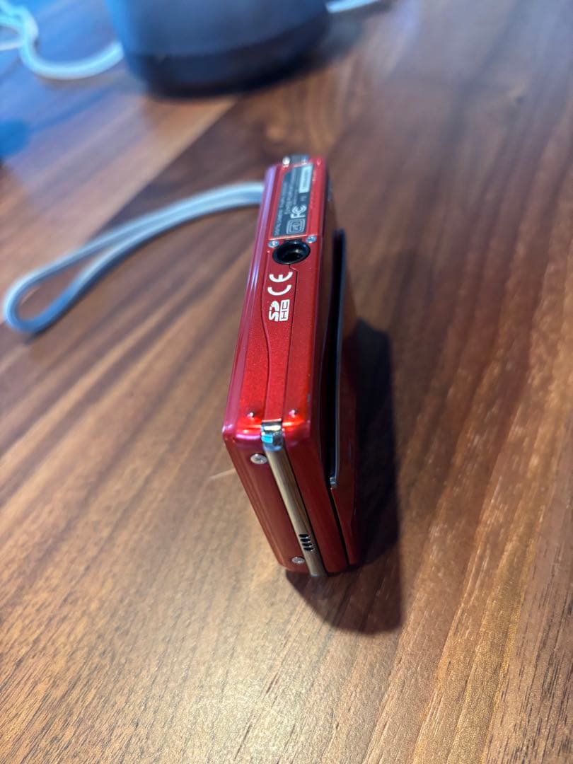 売済⭐︎FUJIFILM デジタルカメラ　FinePix Z800EXR レッド