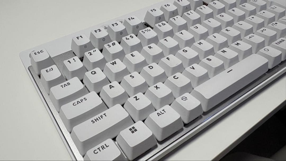 Logicool PRO X TKL RAPID ホワイト キーボード 本体