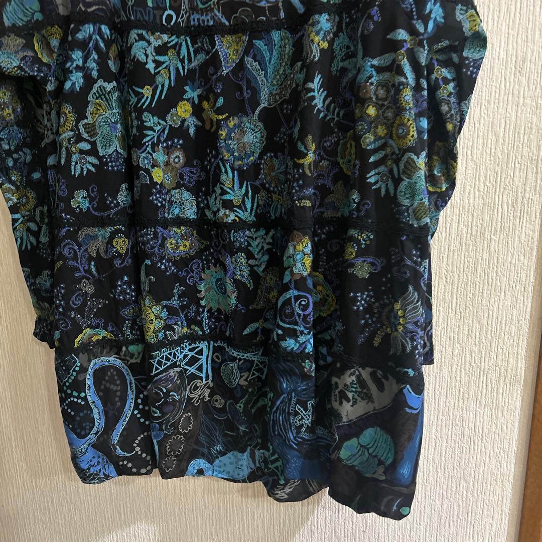 スギちゃん トクコプルミエヴォル　 長袖トップス