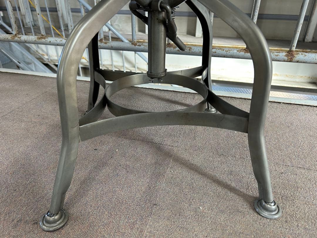 ③ knot antiques クラッシュゲート トレド2 昇降チェア