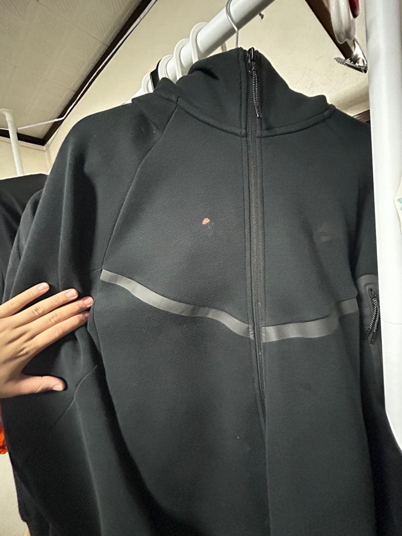 ナイキ　テックフリース　パーカー　ジョガーパンツ　上下セットアップ　ブラック　黒