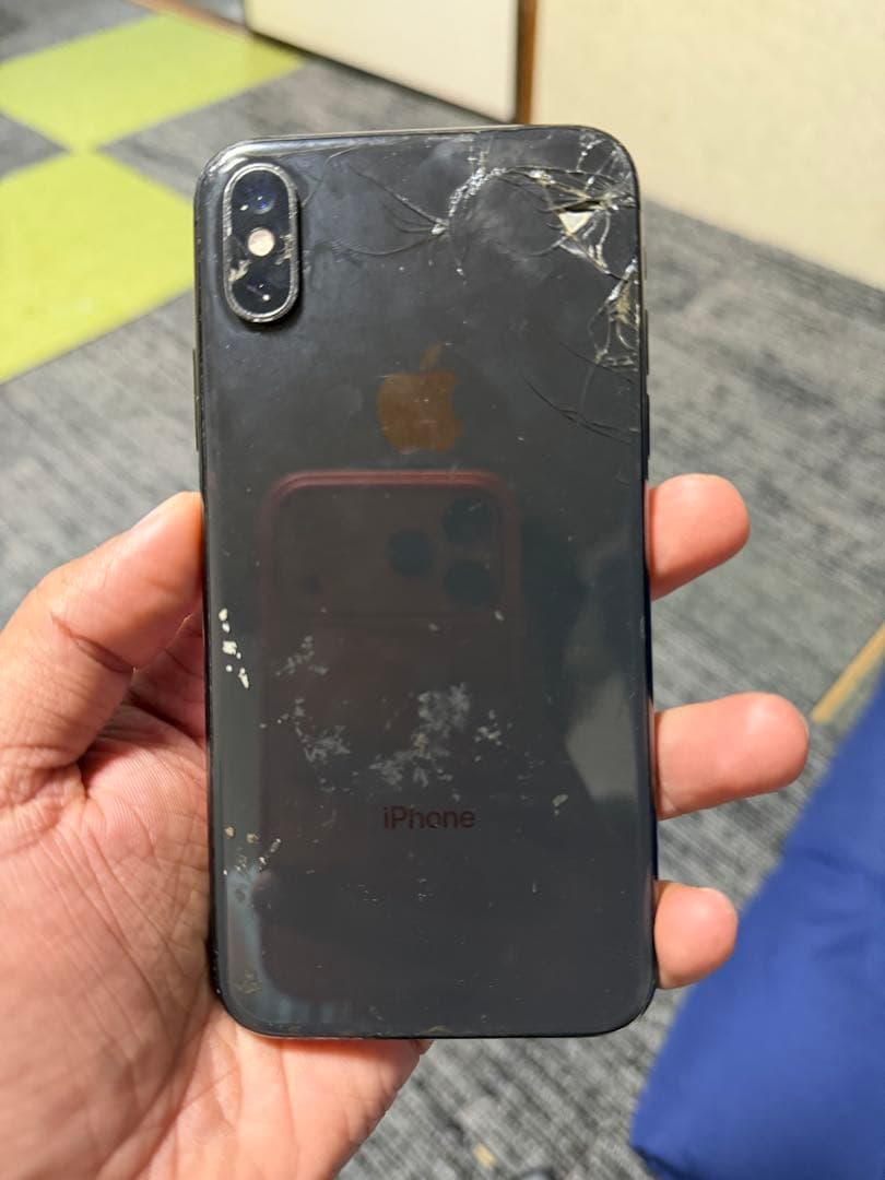 スマートフォン本体 Apple iPhone XS 64GB