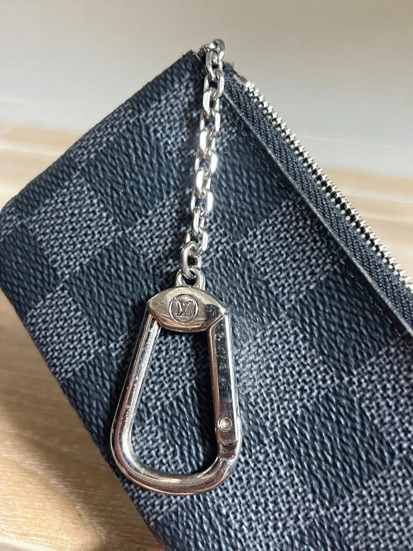 ルイヴィトン ケース ダミエグラフィット　ポシェットクレ N60155