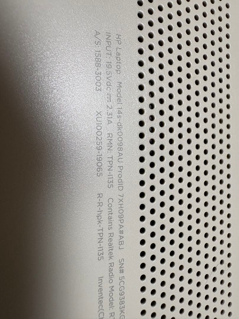 Windowsノート本体 HP Laptop 14s-dk0098AU