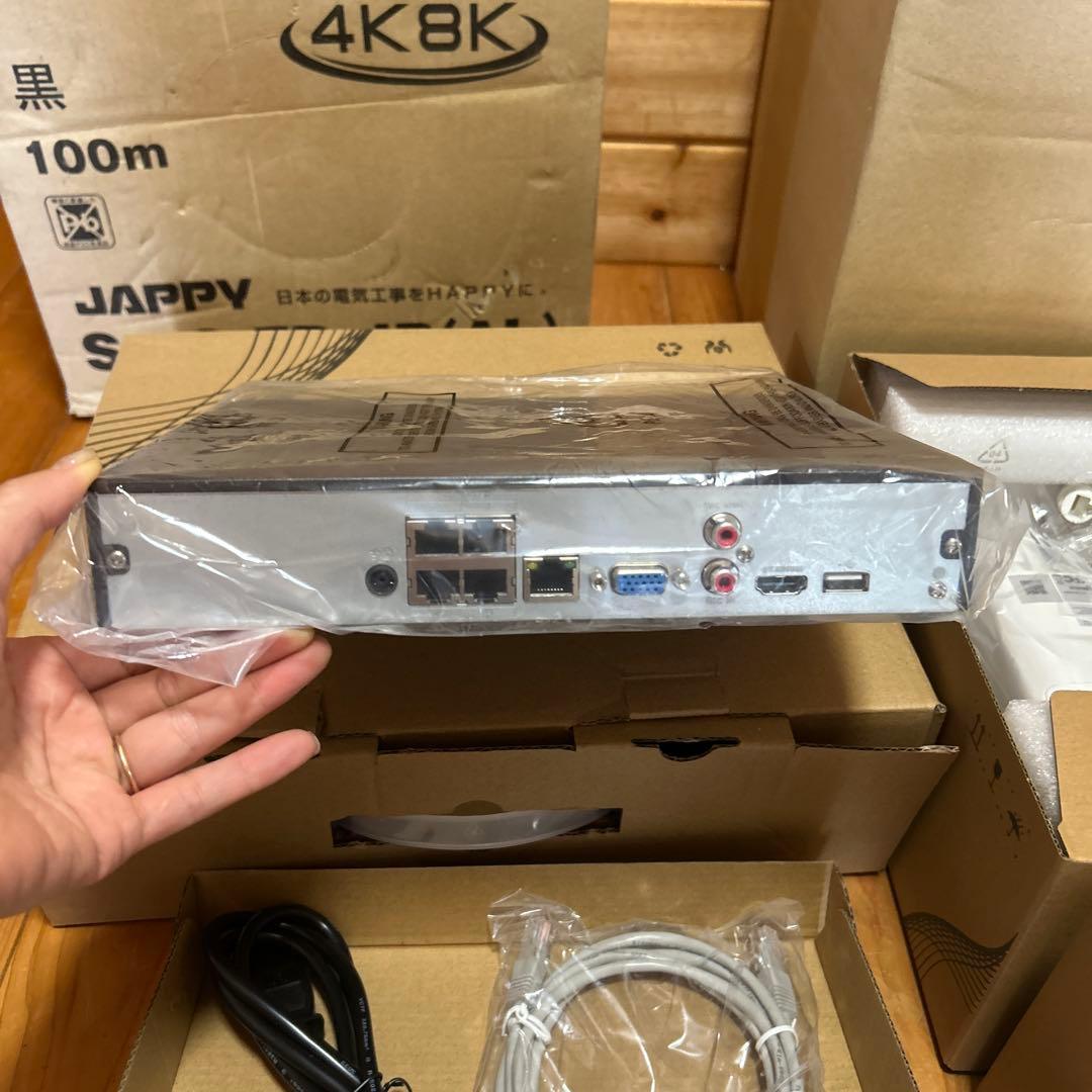 新品未使用　防犯カメラセット　4MP内蔵NVR IPカメラ4台セット