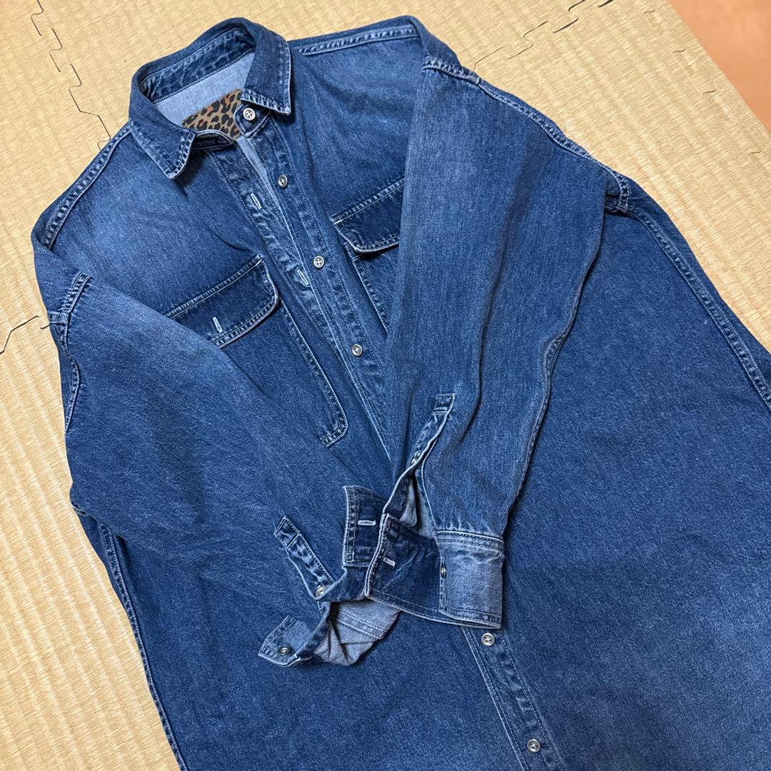 【インフルエンサーコラボ】刺繍デニムシャツ