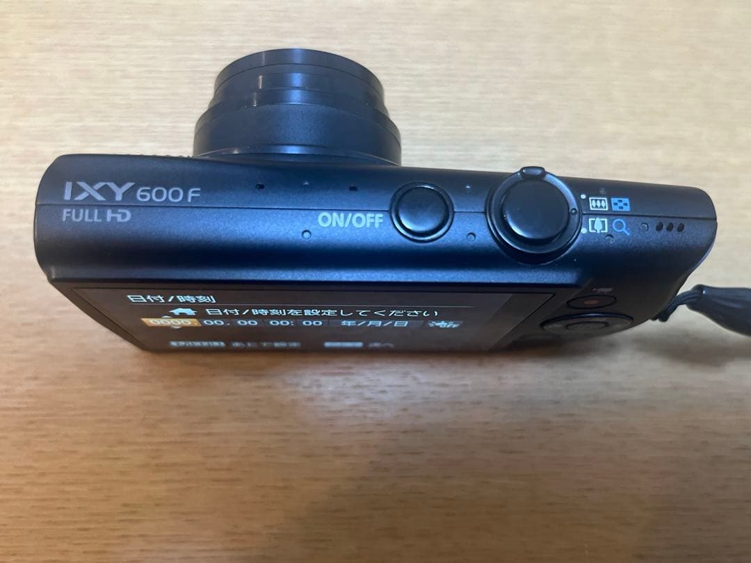 【美品】Canon IXY 600F ブラック 本体と充電器