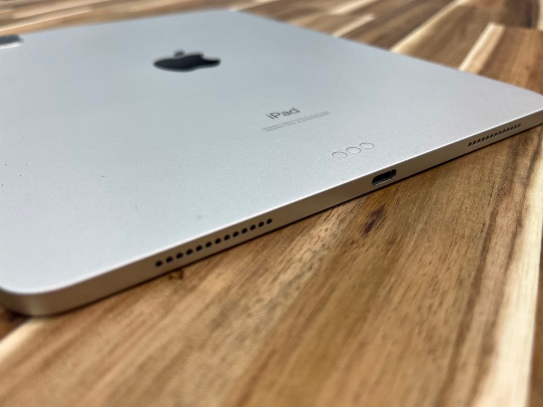 【美品・値下げ！】iPad Pro 11インチ 第2世代 256GB フィルム付