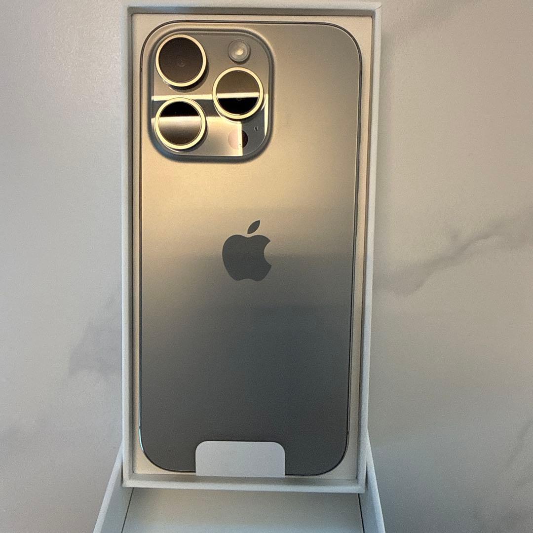 スマートフォン本体 a