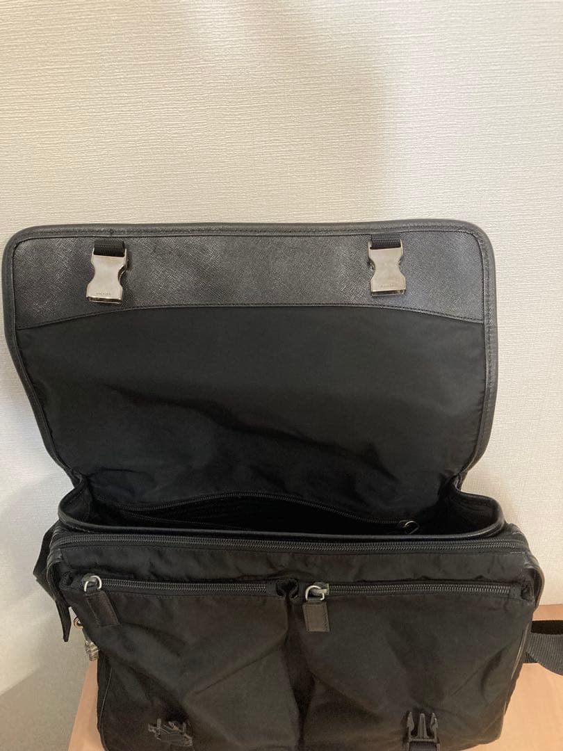 美品★PRADA★プラダ★メッセンジャーバッグ ★サフィアーノ×ナイロン★