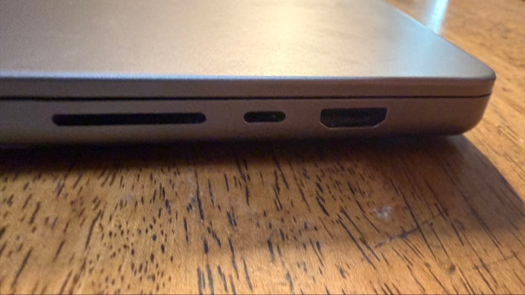 MacBook本体 Apple MacBook Pro 16 inch M1 Max