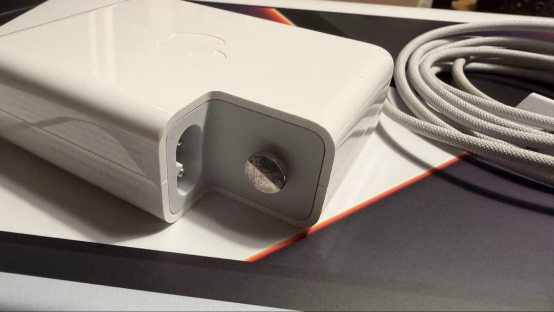 MacBook本体 Apple MacBook Pro 16 inch M1 Max