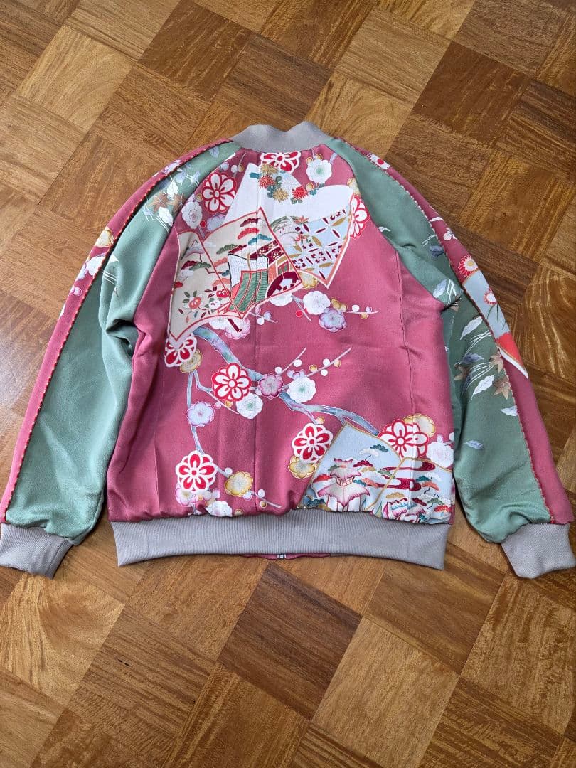 め0215着物リメイク正絹古布色留袖訪問着吉祥文ビンテージスカジャンハンドメイド