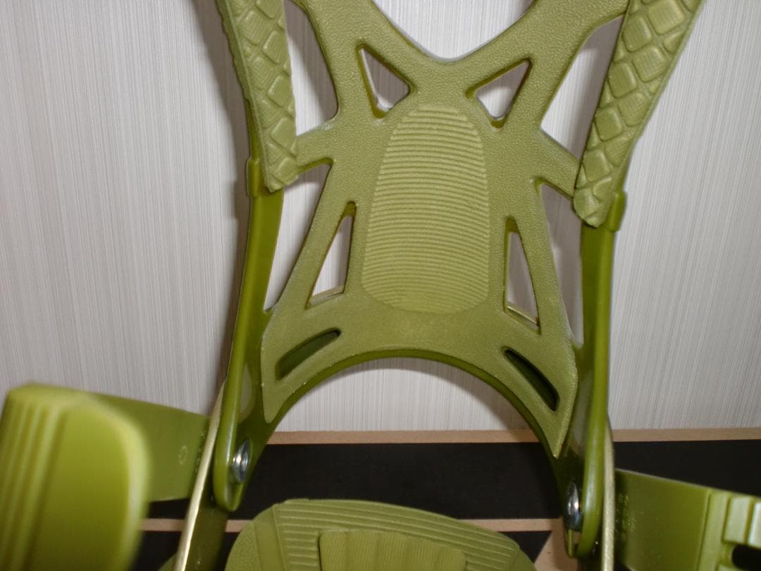 DRAKE FIFTY ビンディング アーミーグリーン M