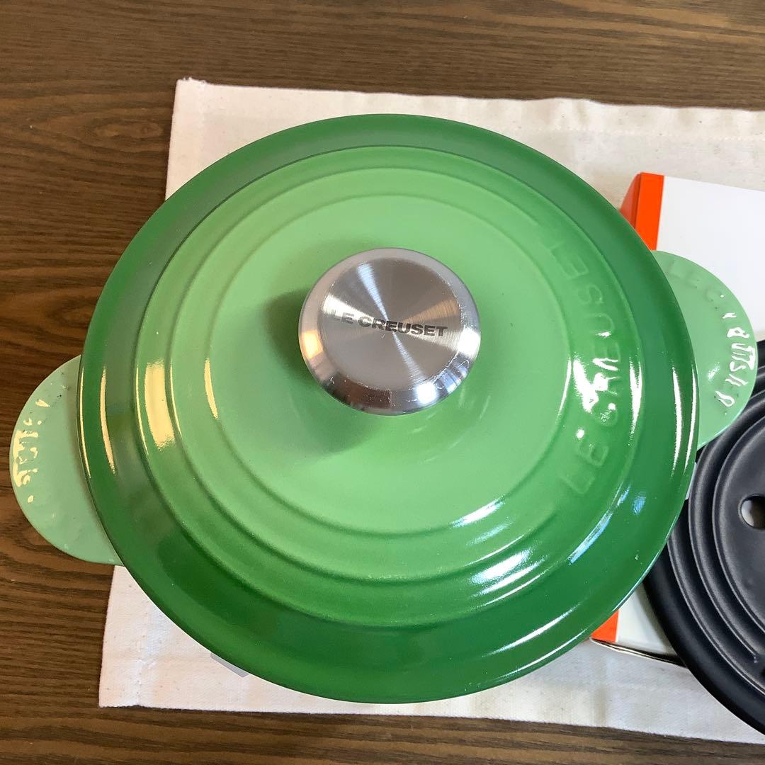 【美品】限定カラー ルクルーゼ　ココットエブリィ18cm (インナーリッド付き)