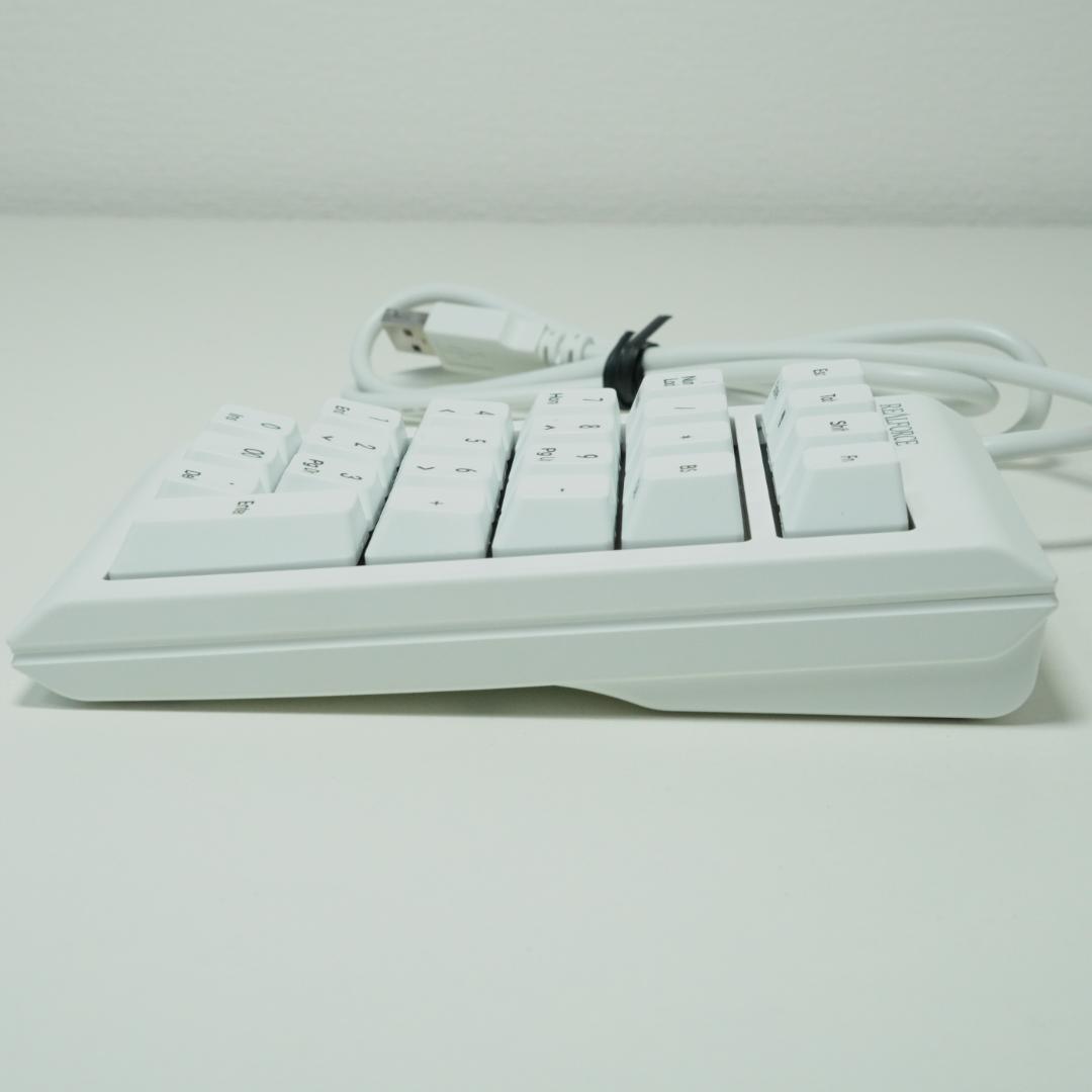 REALFORCE USB外付けテンキー ホワイト　RT1　T1UX21