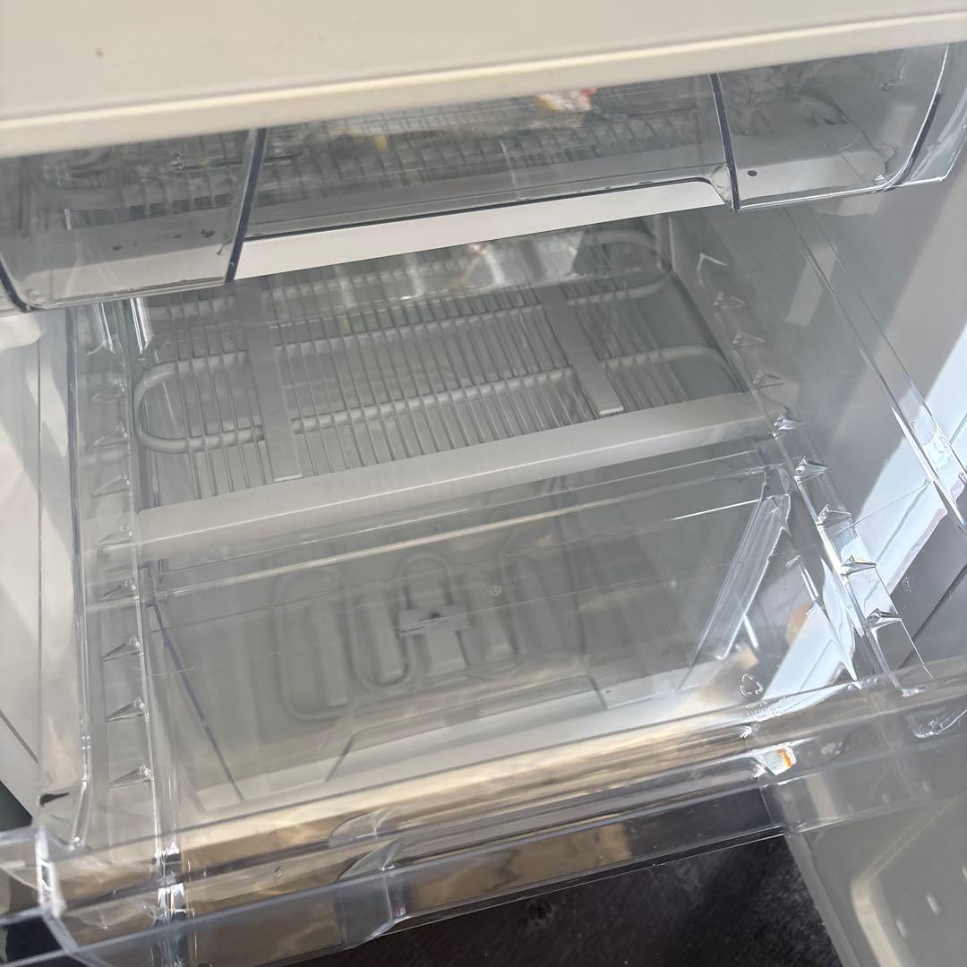 冷蔵庫 142Lと洗濯機5.0キロIRISOHYAMA 2022年製