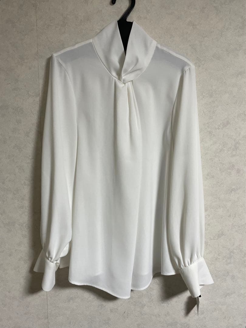 ヤマダヤ 【定価¥19,800新品タグ付 】FENNEL スタンドカラーブラウス