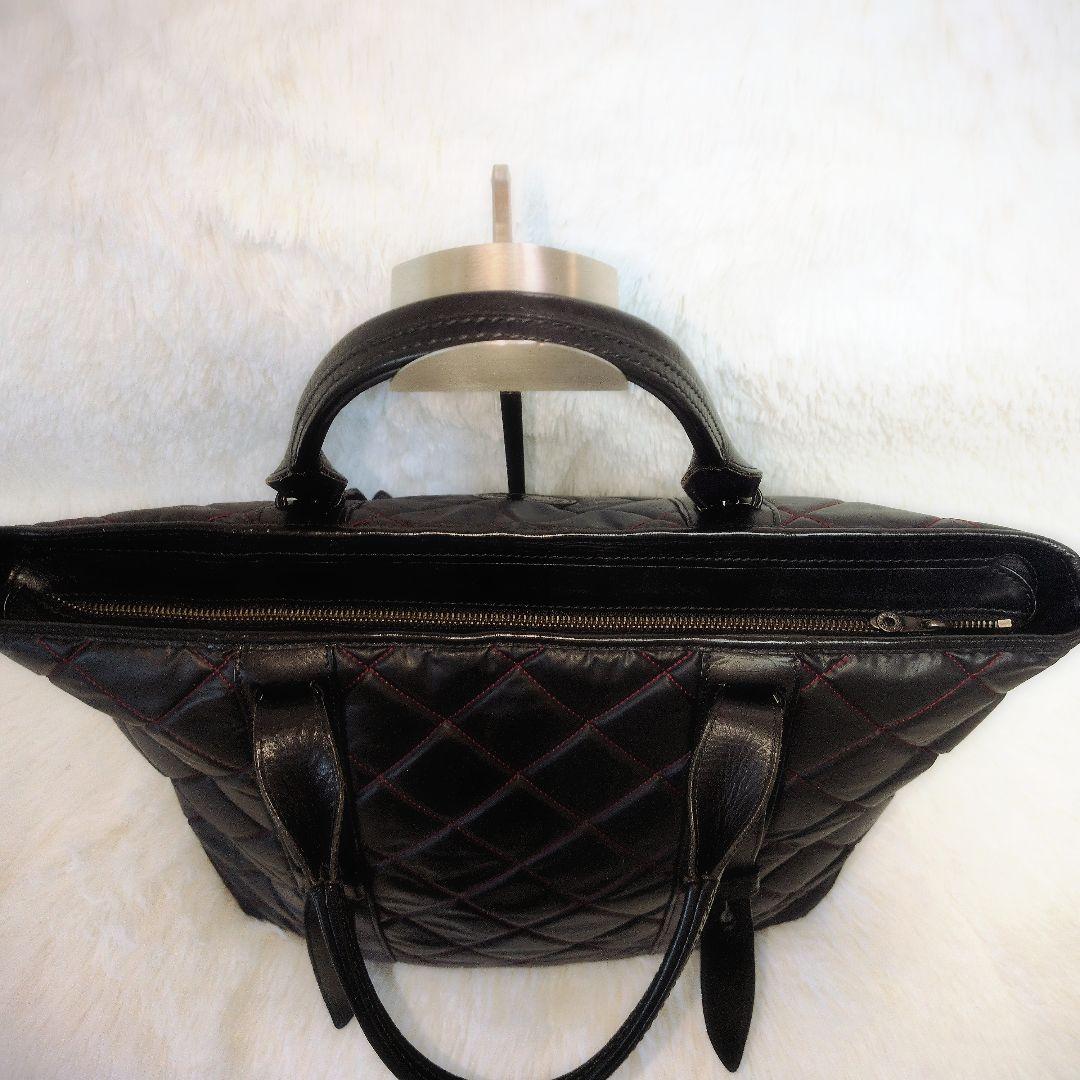 Hunting World 黒×赤糸 キルティング×革 大き目バッグ