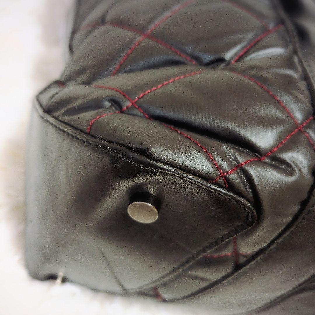 Hunting World 黒×赤糸 キルティング×革 大き目バッグ