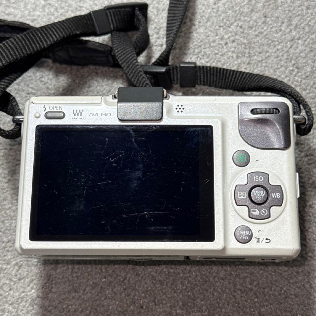 ☆動作OK Panasonic DMC-GF2 レンズ付き14mm F2.5