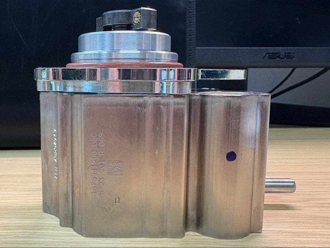 【中古】 MINI R56前期 高圧ポンプ OE（中身純正）品