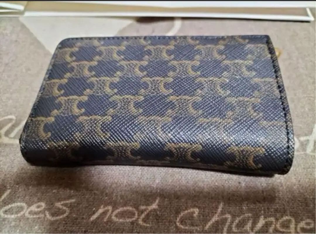 期間限定セール！！セリーヌウォレット