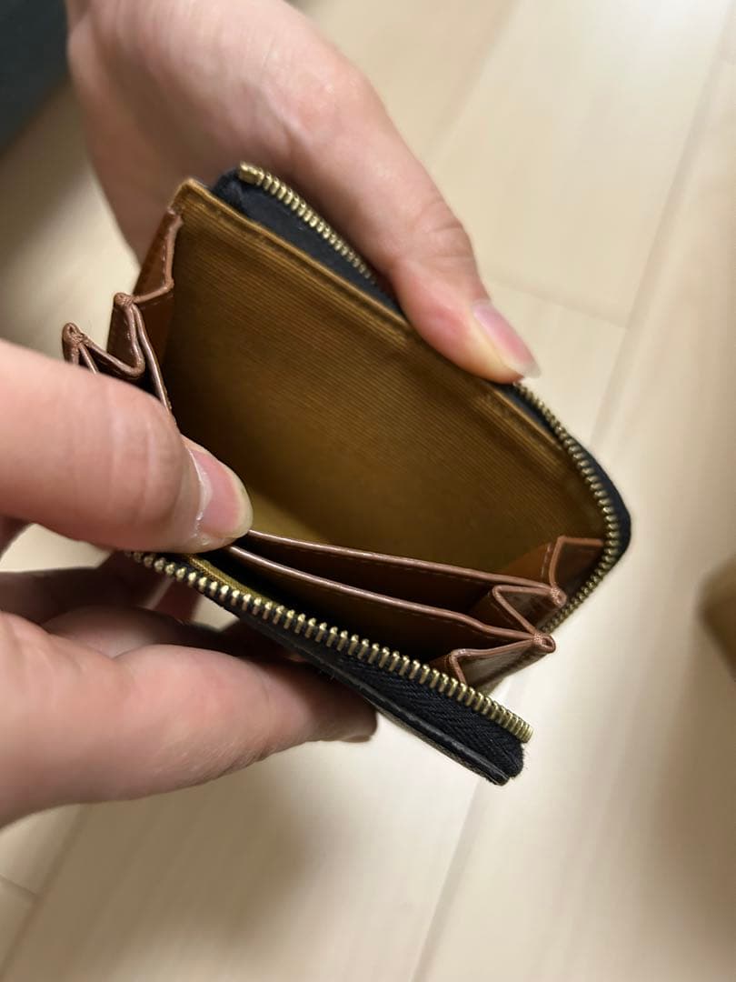 期間限定セール！！セリーヌウォレット