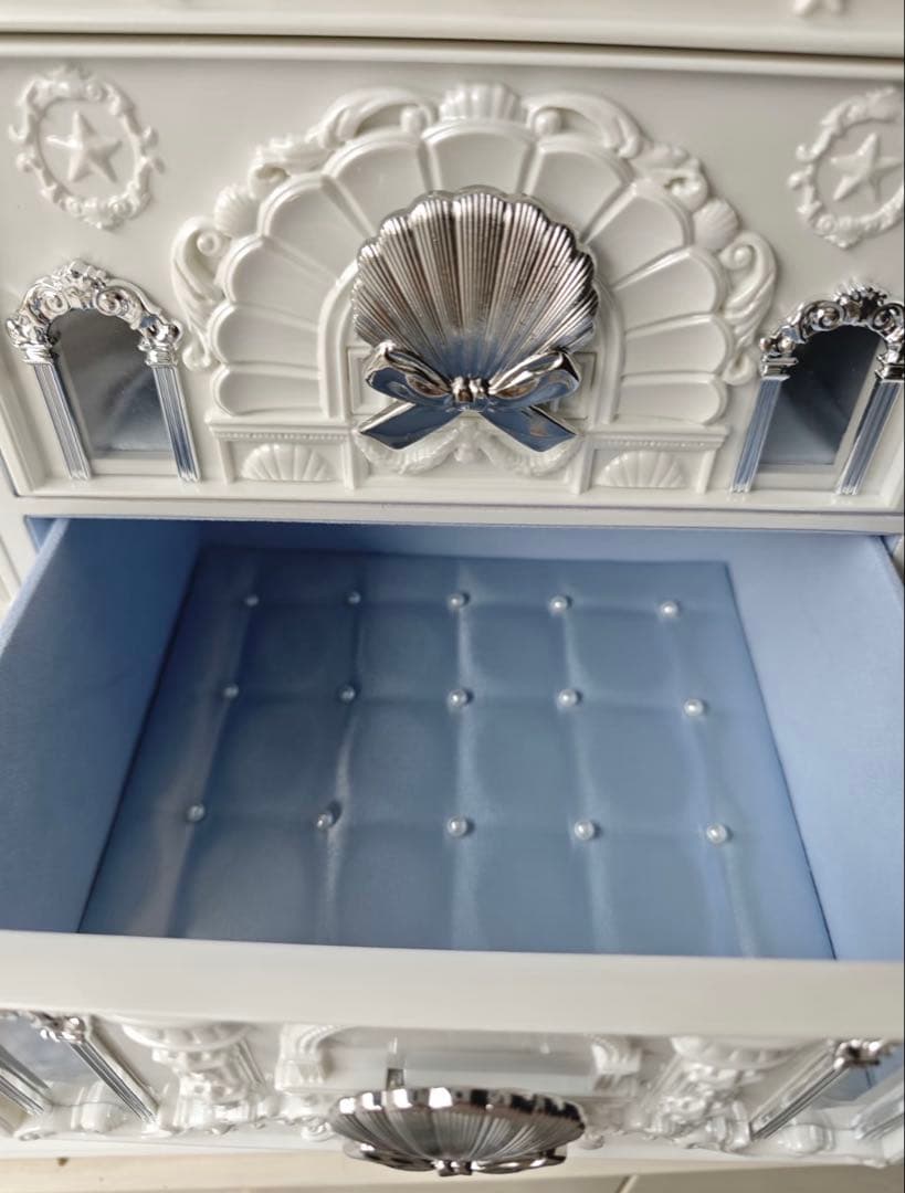 フラワーノーズ　シェルズジュエルコレクション　メイクボックス　新作