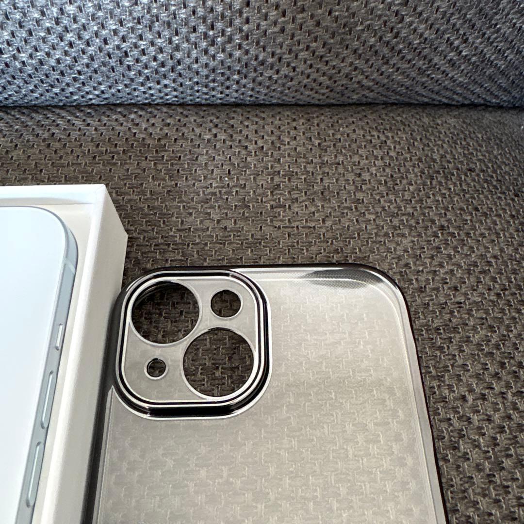 【新品同様】Apple iPhone 15 本体 ブルー&マグネット充電器セット