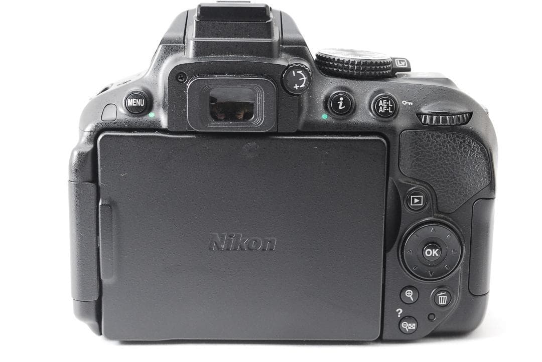 美品✨Nikon D5300 ダブルレンズ✨Wi-Fi搭載機 ショット数極少