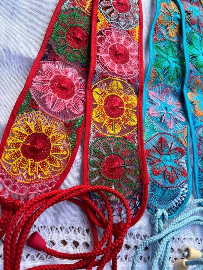 3点おまとめmuse museニャンドゥティ伝説織物　帽子とベルト2点