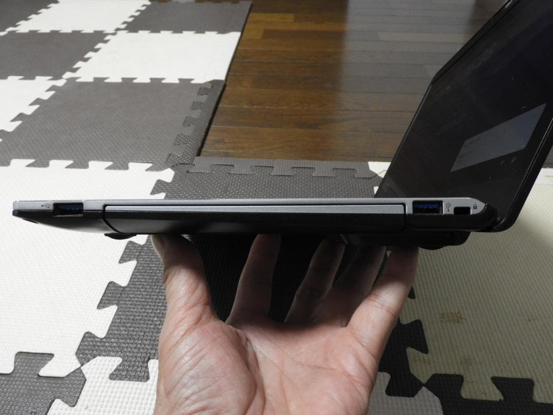 富士通 S937/S 13.3IPS液晶 i5 7300U 12GB 128GB