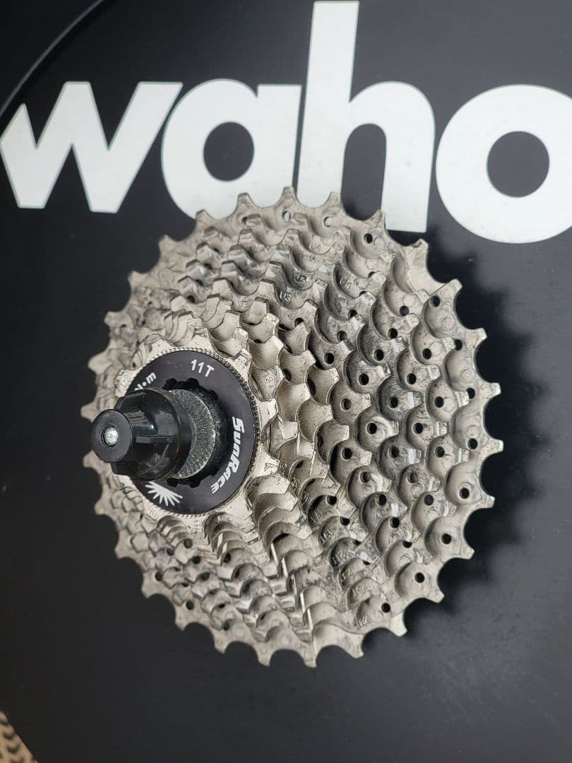 WAHOO 「ワフー」 KICKR MOVE スマートトレーナー※おまけ付き