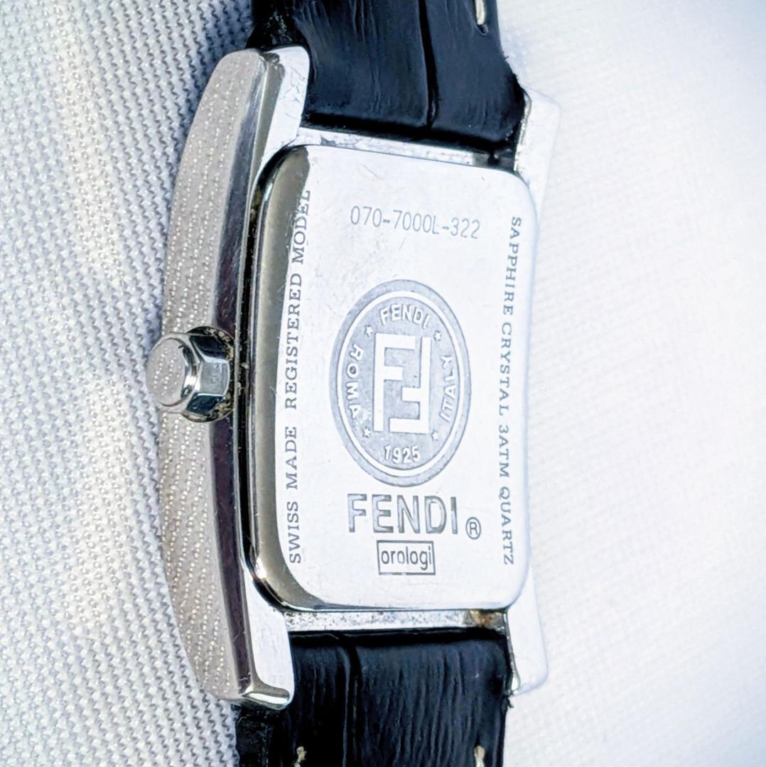 良品 FENDIフェンディ レディース腕時計7000Lホワイト伊太利 電池交換済