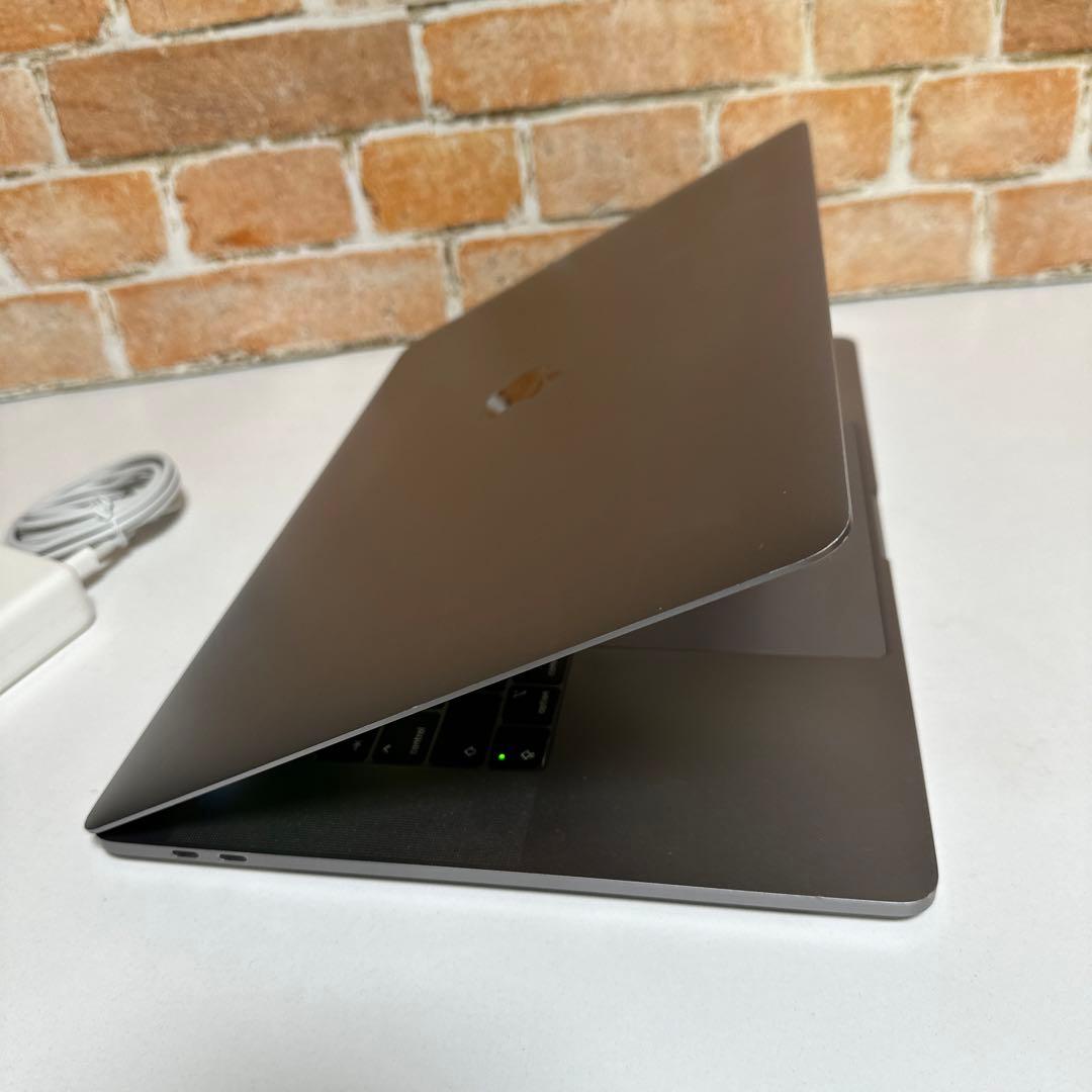 MacBook Pro2019年Core i9 メモリ16GB SSD512GB