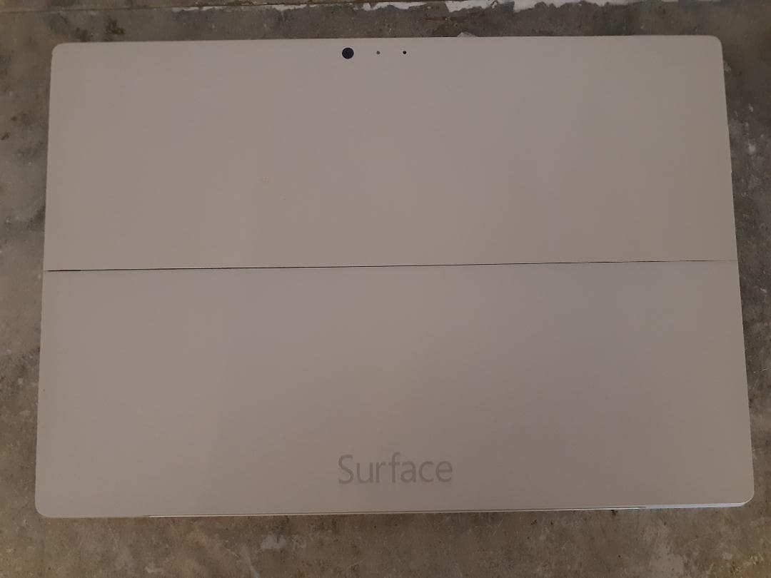 訳アリ美品★マイクロソフト Surface Pro3 タイプカバー付 非リコール